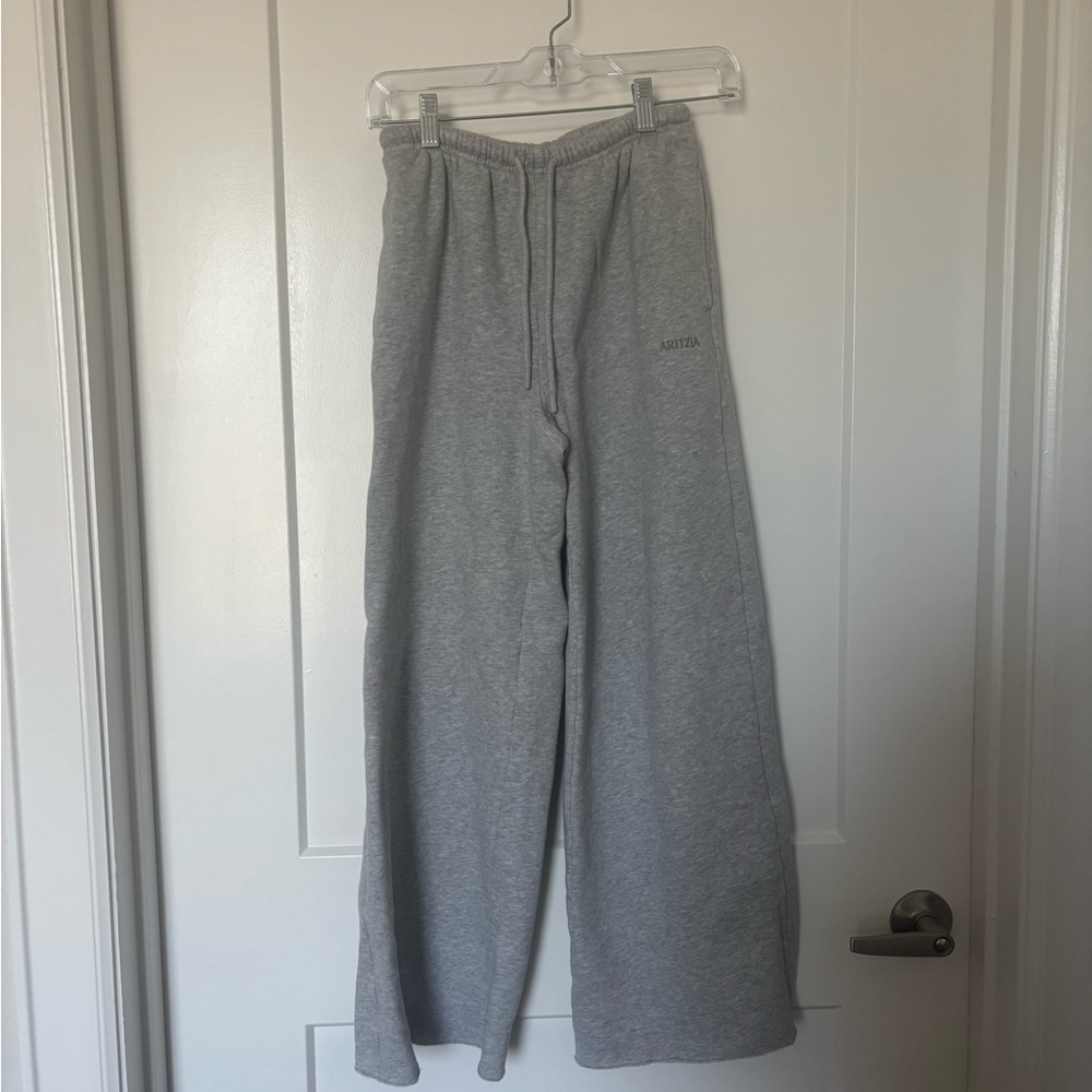aritzia wide leg sweat fleece heather gray AMAIZNG CONDITION